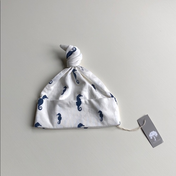 Kate Quinn | White & Navy Seahorse Beanie | 3-6M - Picture 2 of 5